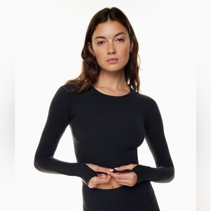 Aritzia Tnabreathe™️ Tumble Longsleeve Black Crop Top